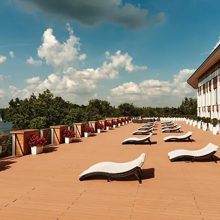 Szálloda Grandhotel Tiffi 5*