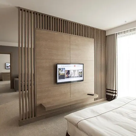 Grandhotel Tiffi Szálloda