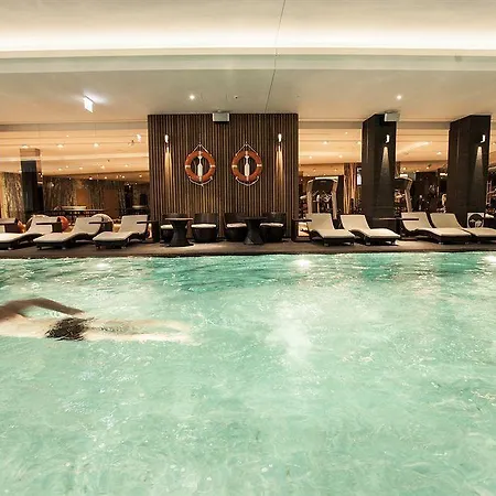 Отель Grandhotel Tiffi 5*