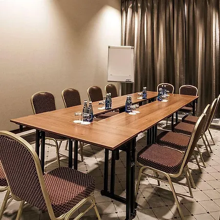 グランドホテル　ティッフィ ホテル Iława